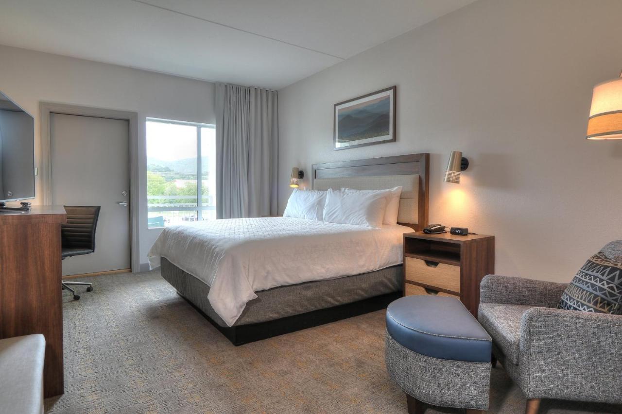 Holiday Inn & Suites Pigeon Forge Convention Center, An Ihg Hotel Bagian luar foto